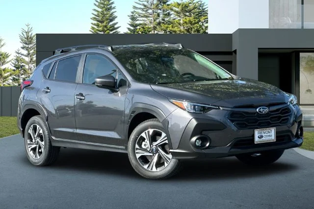 New 2026 MAGNETITE GRAY PEARL Subaru Premium image 2