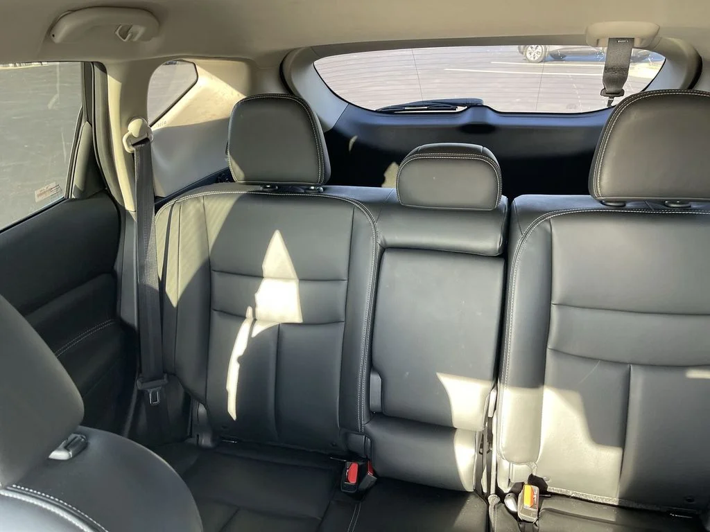 Used 2023 White Nissan SV image 23