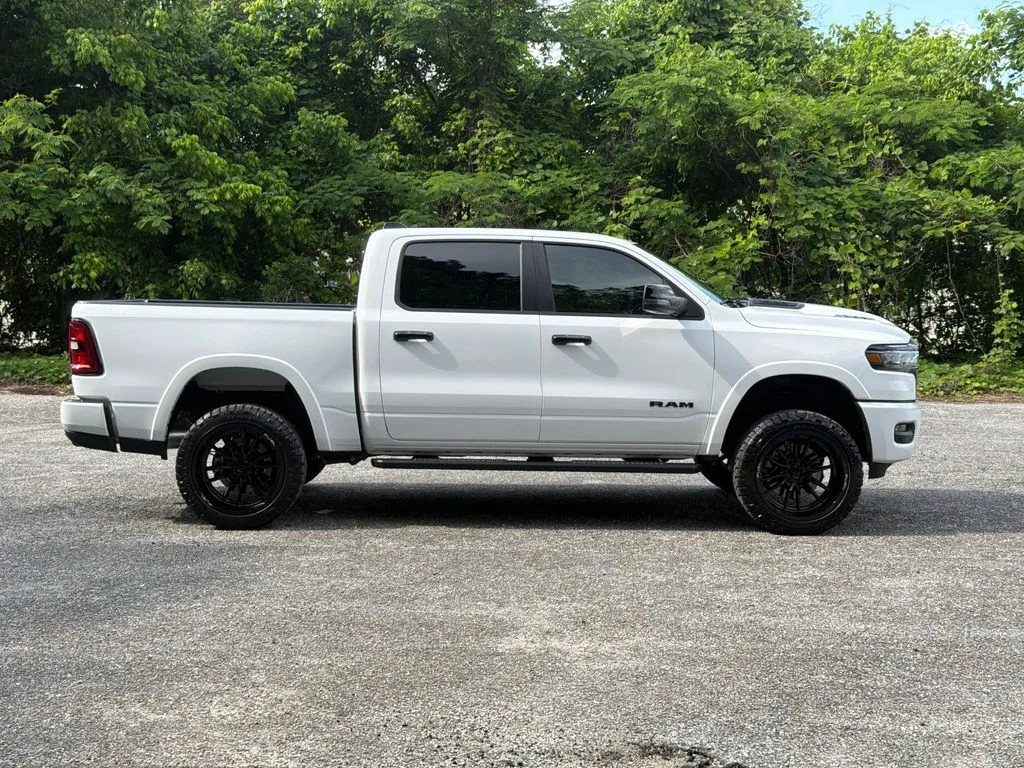 New 2026 Bright White Clear-Coat Exterior Paint RAM Laramie image 2