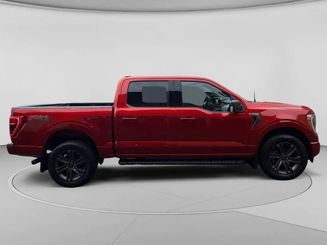 Certified Used 2023 Hot Pepper Red Metallic Tinted Clearcoat Ford XLT image 6