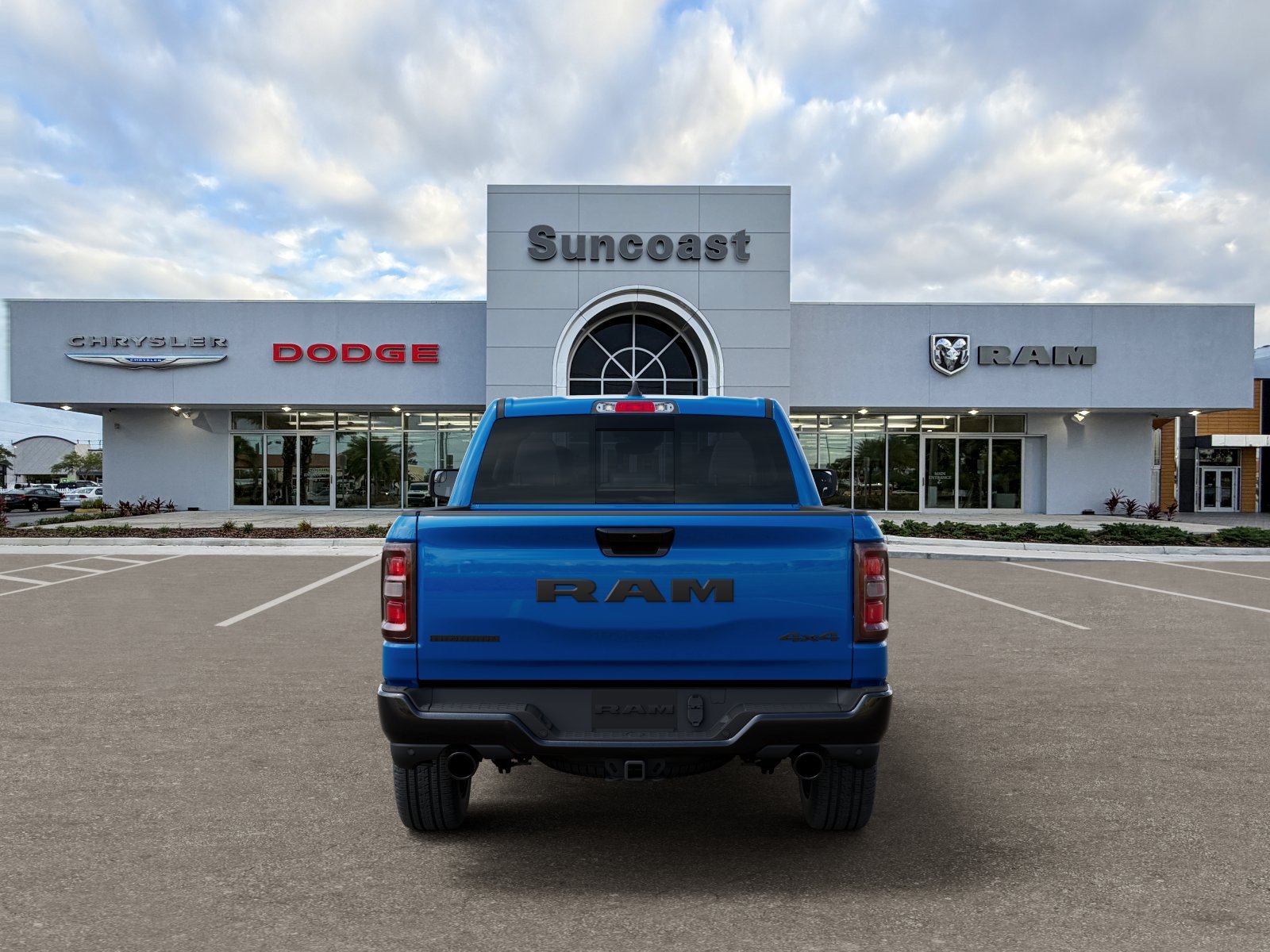 New 2026 Hydro Blue Pearl-Coat Exterior Paint RAM Big Horn/Lone Star image 39