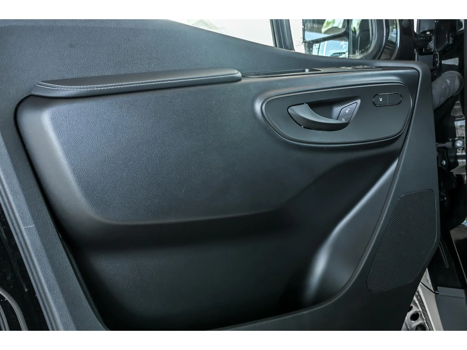 Used 2025 Black Mercedes-Benz 3500 image 6