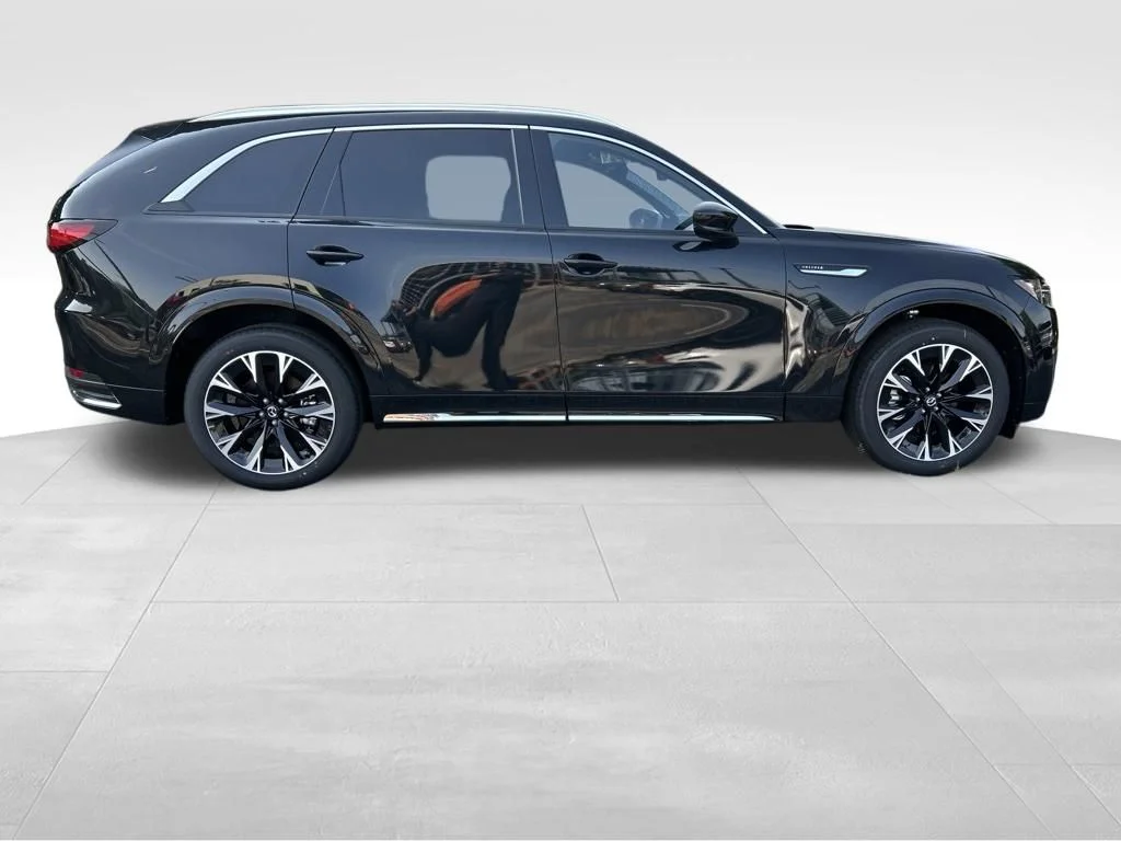 New 2026 Jet Black Mica Mazda 3.3 Turbo S Premium Plus image 7