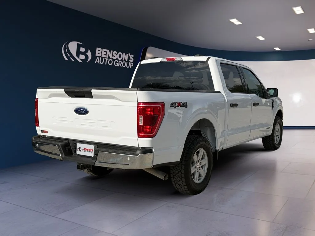 Used 2023 White Ford XLT image 5