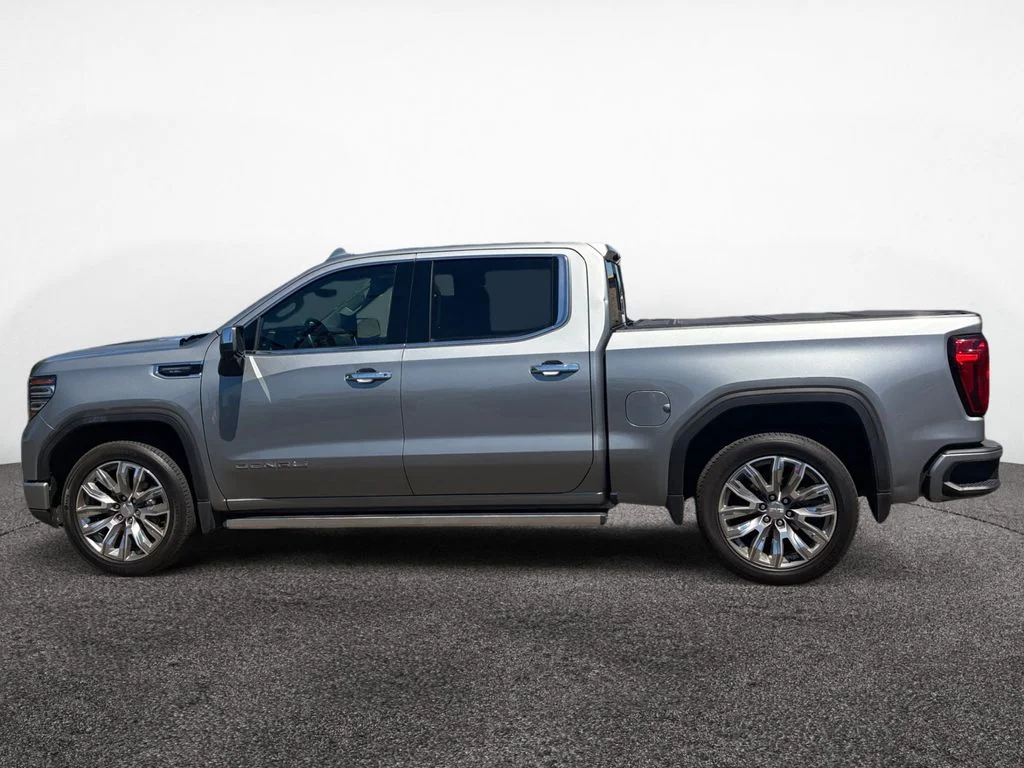 Used 2023 Silver GMC Denali image 2