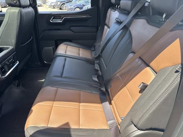 Certified Used 2024 Pearl Chevrolet High Country image 15