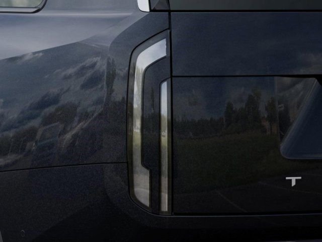 New 2027 Gray Kia S image 26