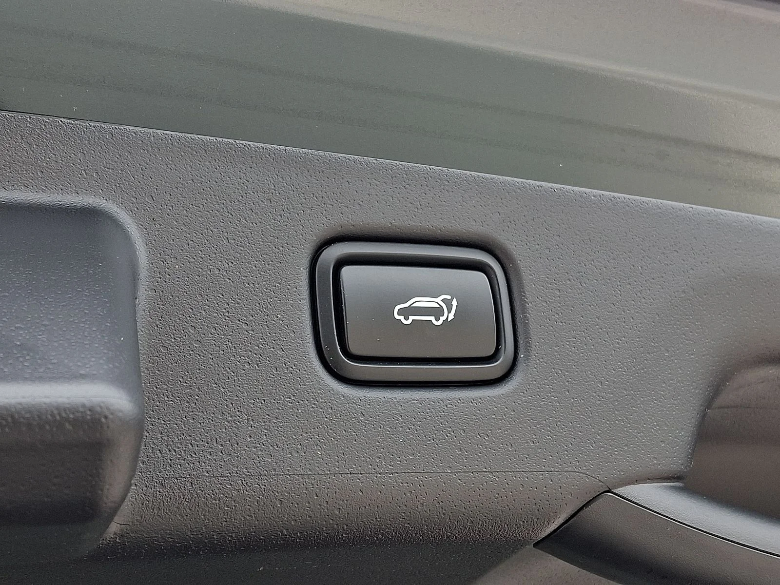 Certified Used 2023 Green Kia SX Touring image 29