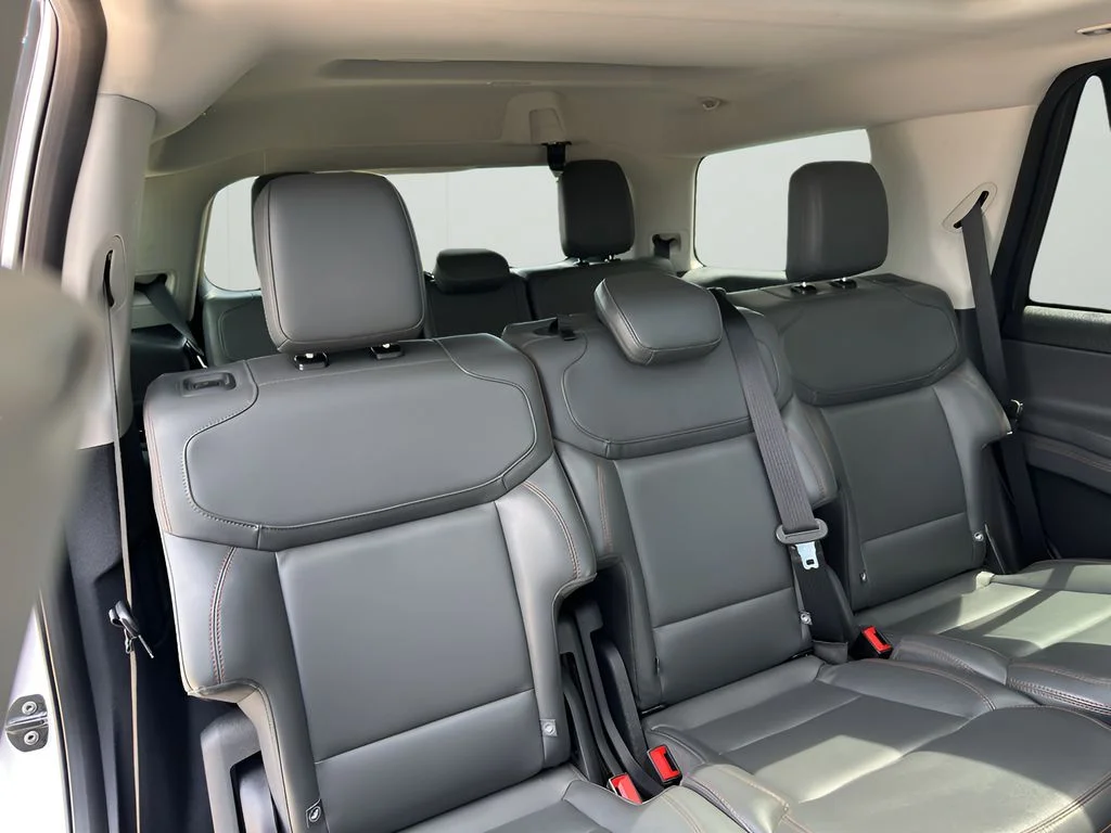 Used 2025 White Ford Active image 5