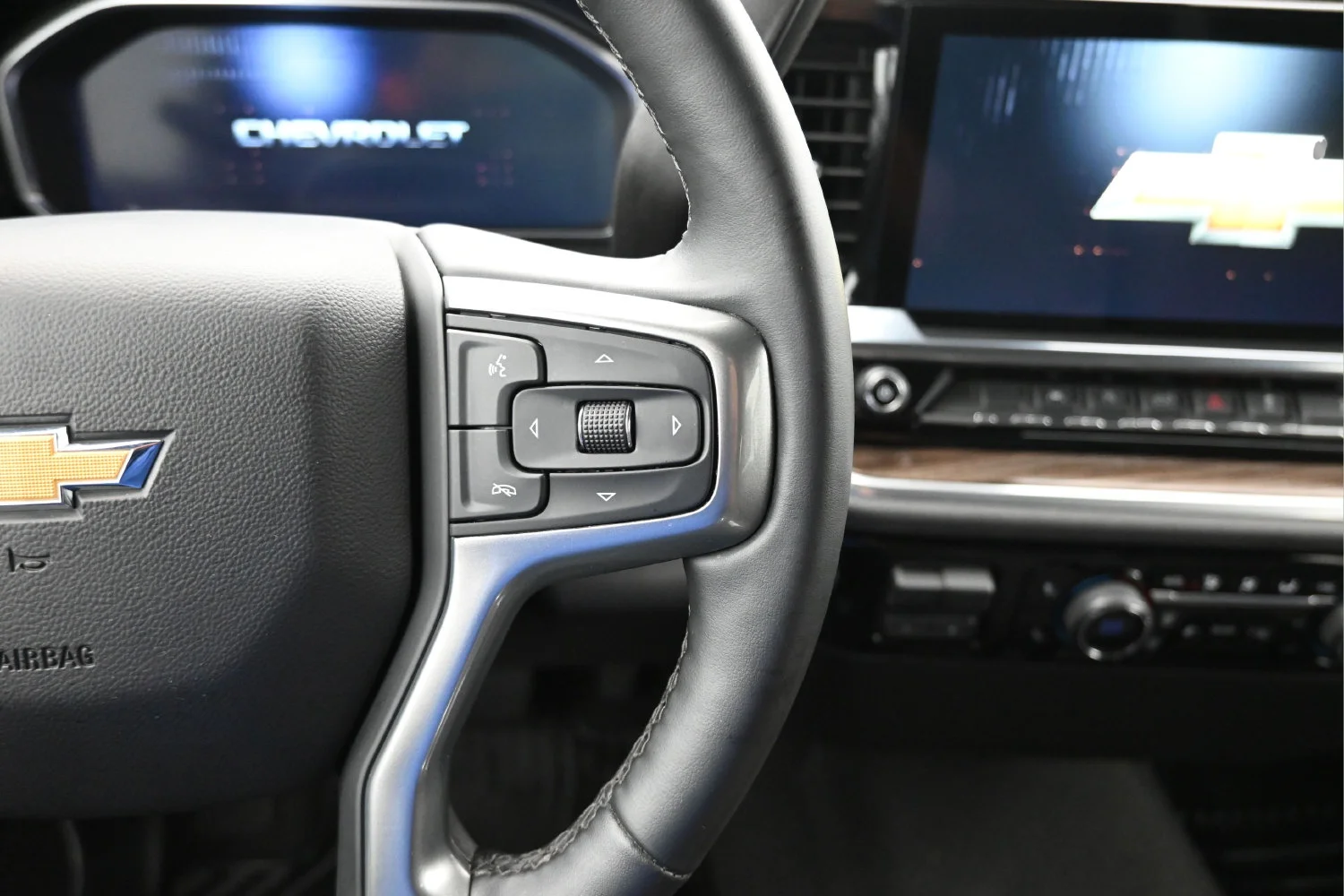 Used 2026 Sterling Gray Metallic Chevrolet LT image 18