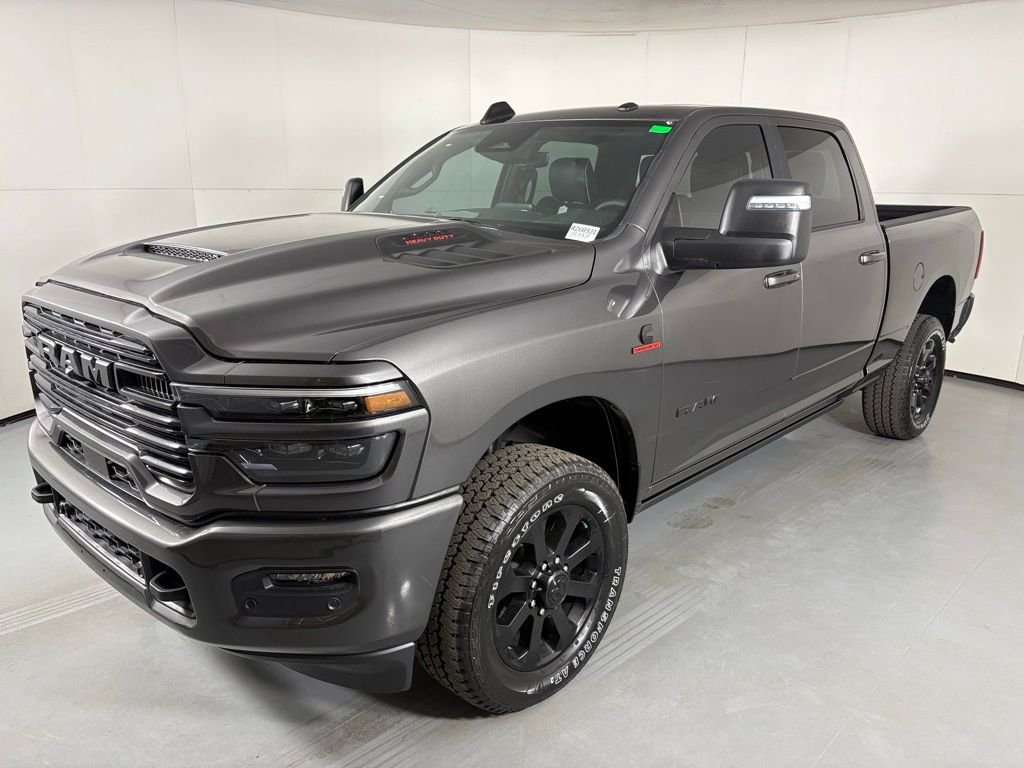 New 2026 Granite Crystal Metallic Clear-Coat Exterior Paint RAM Laramie image 4