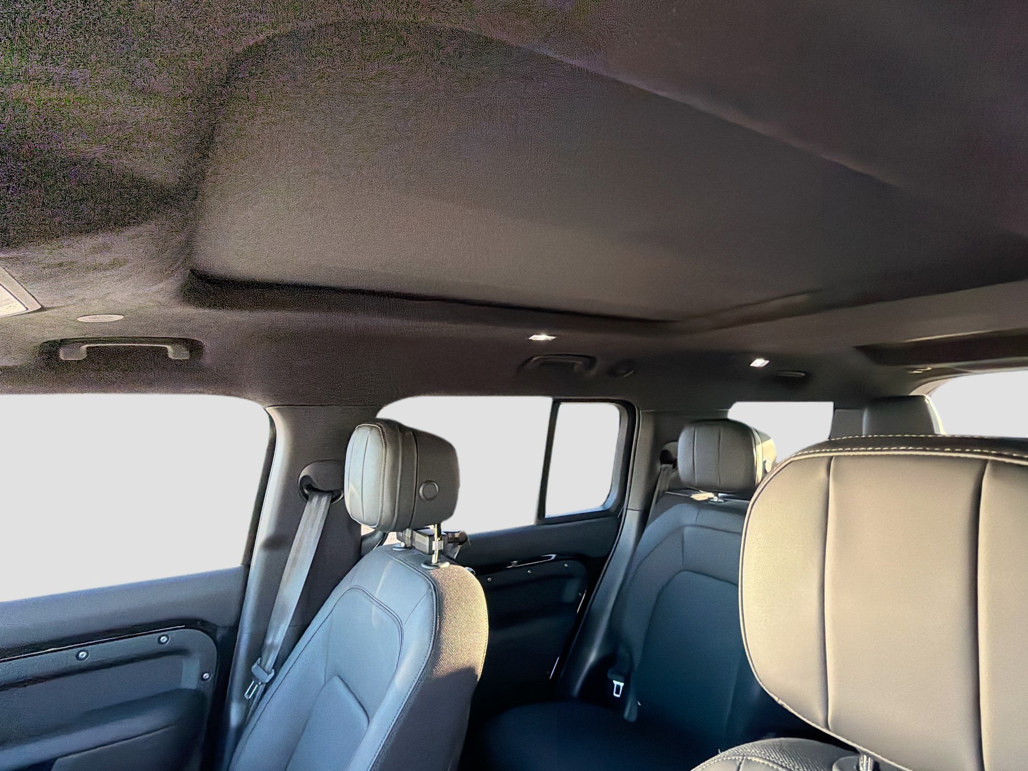 2026 Land Rover Defender V8 - Photo 27