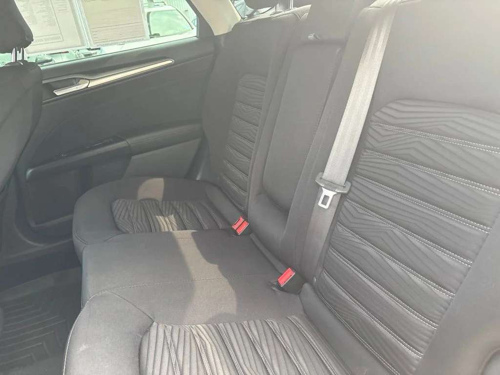 Used 2016 White Ford SE image 25