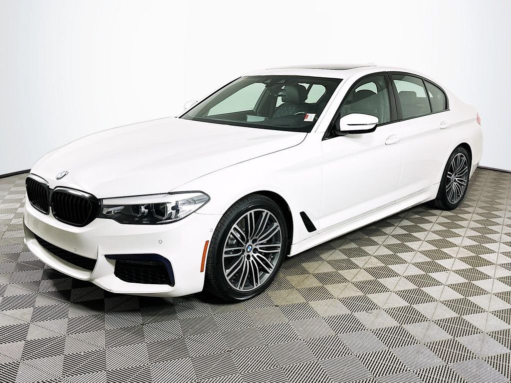 2019 BMW 5 Series 540i
