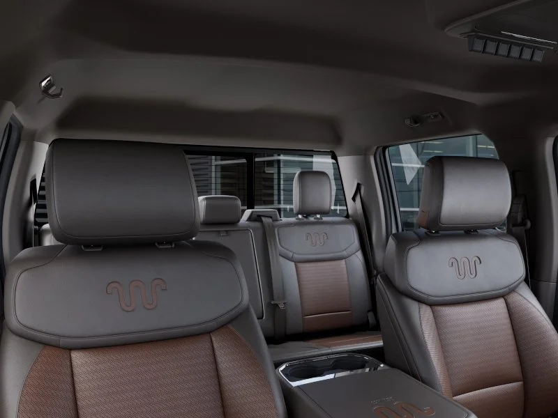New 2027 Star White Metallic Tri-Coat Ford F-450® King Ranch® image 22