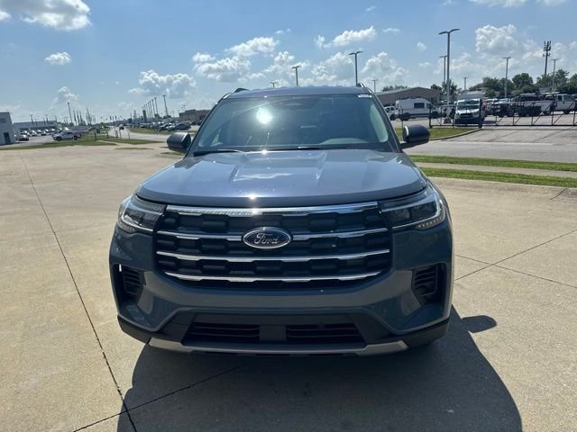 New 2026 Vapor Blue Metallic Ford Active image 10