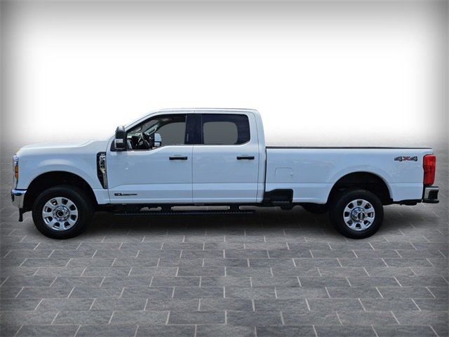 2024 Ford F-350 photo 4
