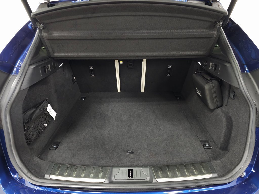 2022 JAGUAR F-PACE - Image 5