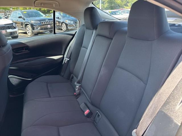 Certified Used 2024 SILVER ME. Toyota  image 36