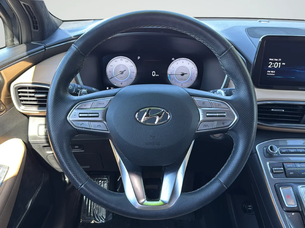 Used 2023 Gray Hyundai Calligraphy image 30
