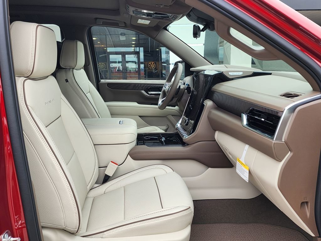 2026 GMC Yukon Denali - Photo 47