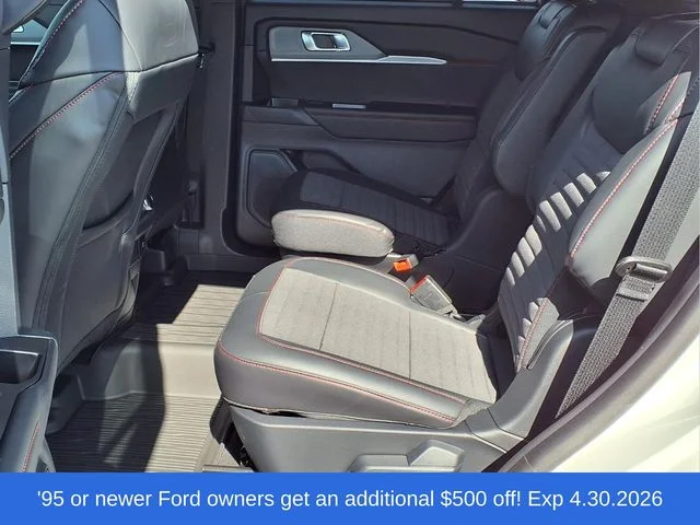 2026 Ford Explorer ST-Line - Photo 41