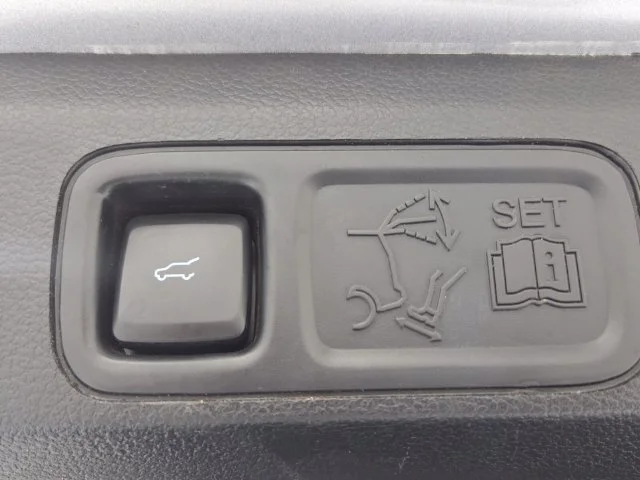 Used 2021 Silver Ford Limited image 14