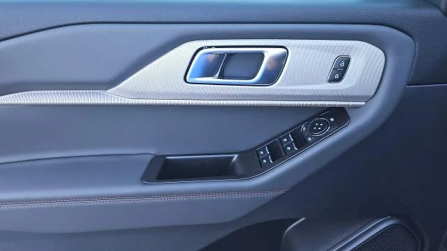 New 2026 Carbonized Gray Metallic Ford Active RWD image 22
