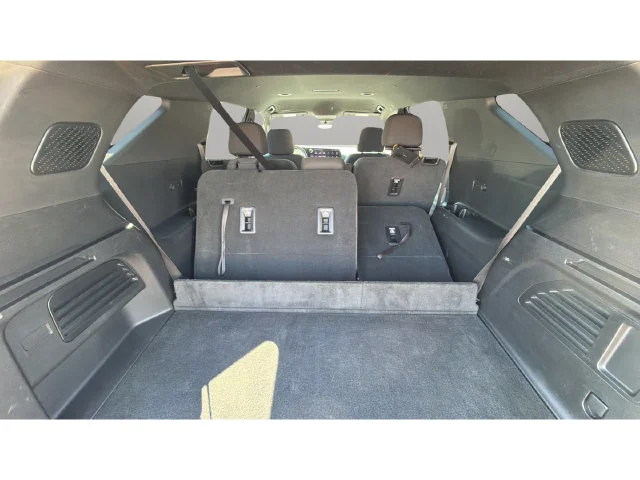 Used 2026 Gray Chevrolet LT image 38