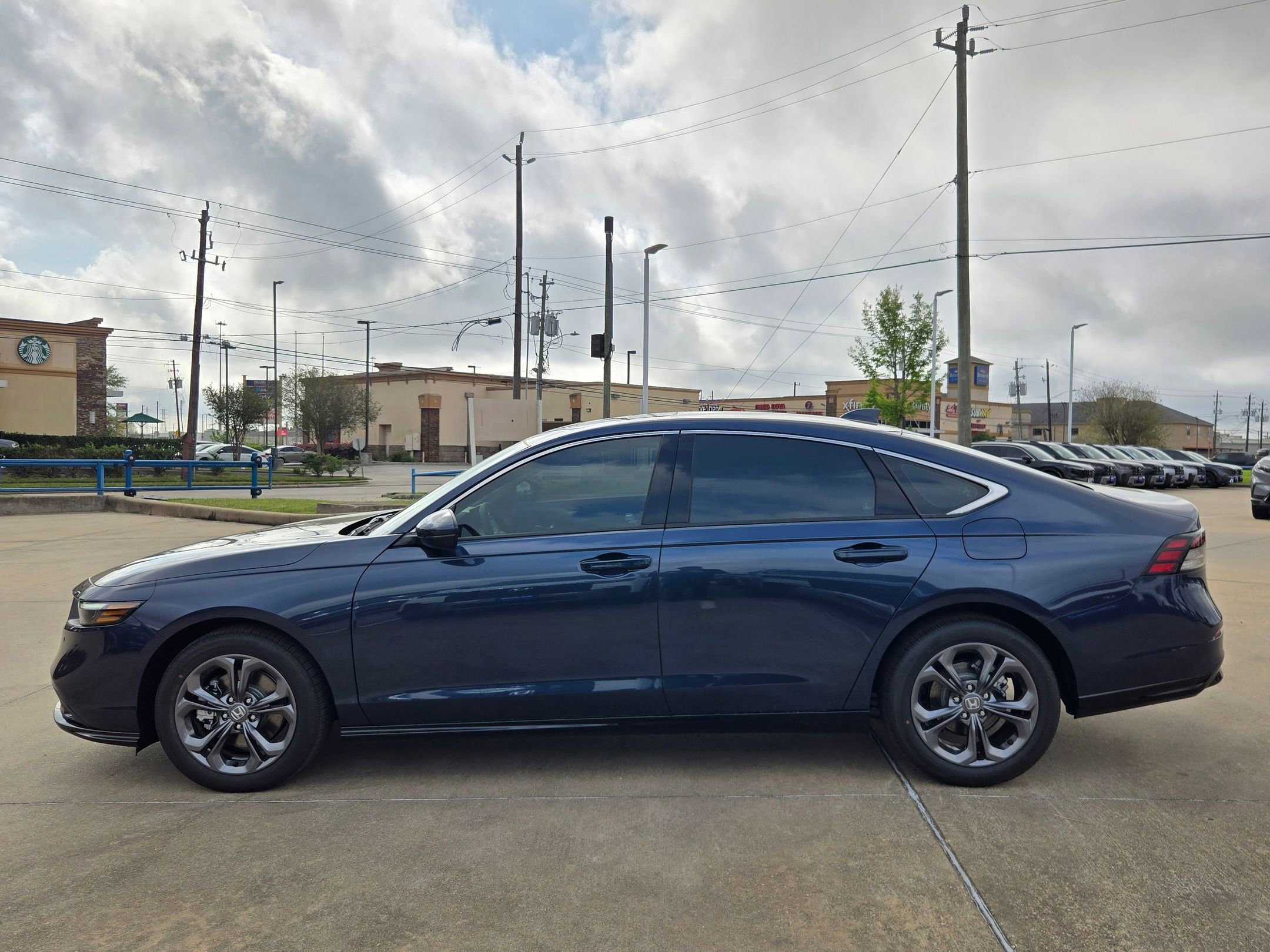 New 2026 Canyon River Blue Metallic Honda EX-L image 7