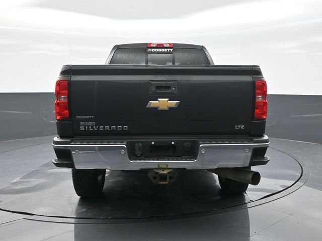 Used 2015 Gray Chevrolet LTZ image 29