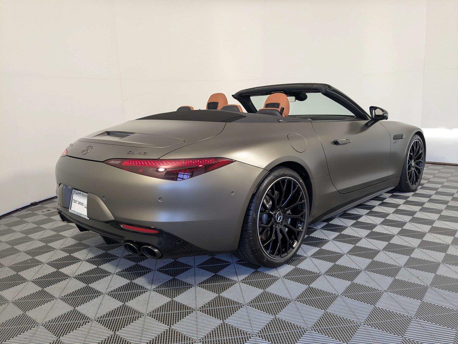 Used 2026 -SELECT- MERCEDES BENZ  image 4