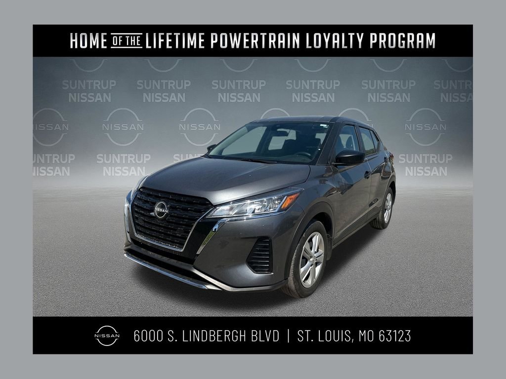 2025 Nissan KICKS PLAY Base