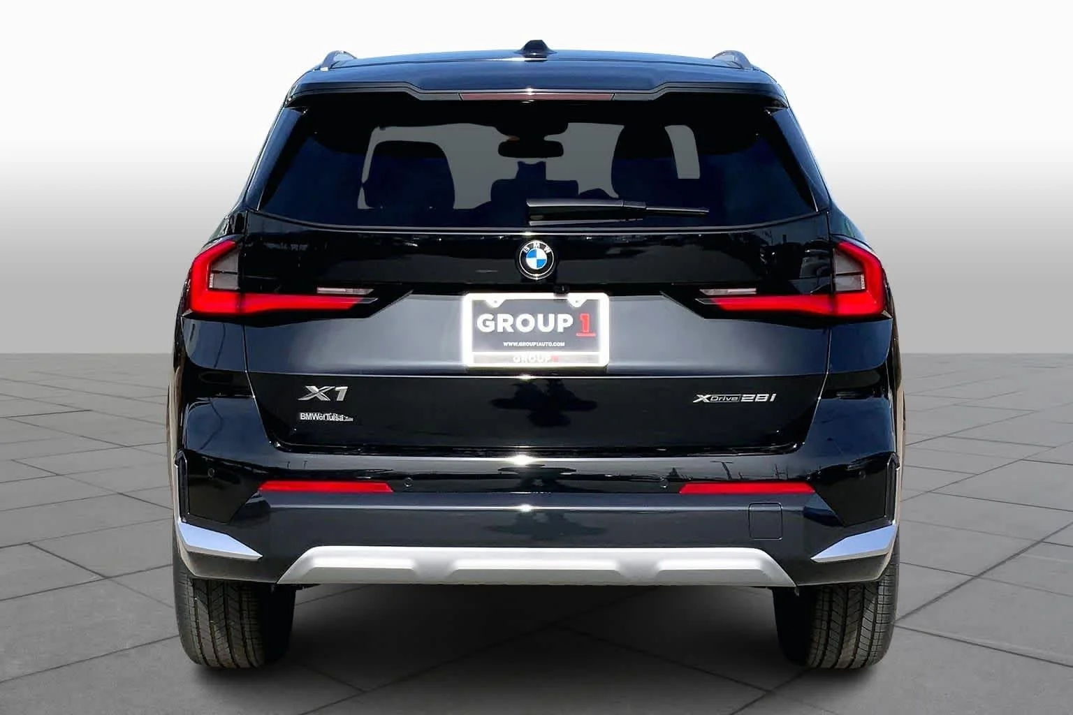 New 2026 Black Sapphire Metallic BMW xDrive28i image 4