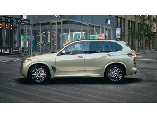 New 2026 Manhattan Green Metallic BMW xDrive40i image 4