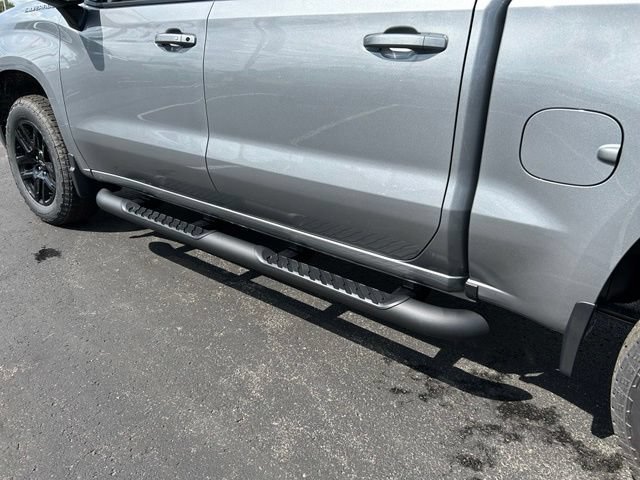 New 2026 Sterling Gray Metallic Chevrolet RST image 21