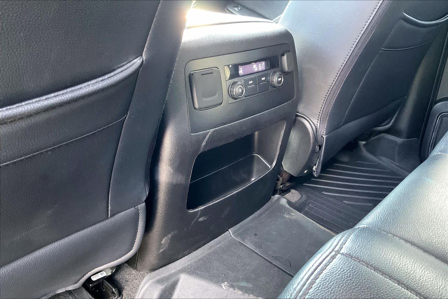 2018 Chevrolet Tahoe LS - Photo 33
