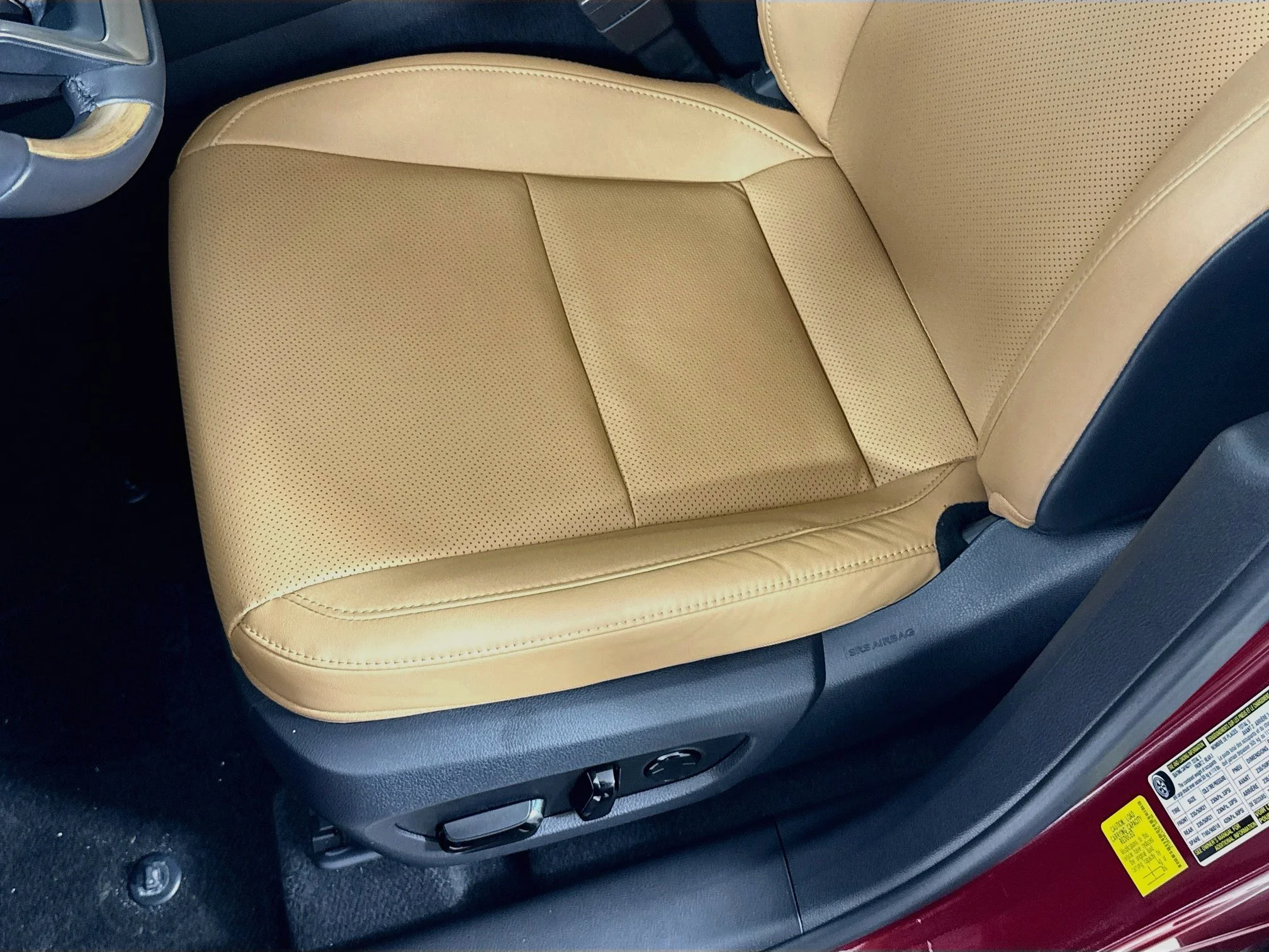 Certified Used 2025 Matador Red Mica Lexus 350 Premium image 20