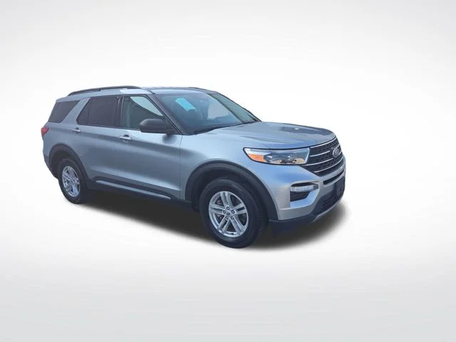 Certified Used 2024 Silver Ford XLT image 8