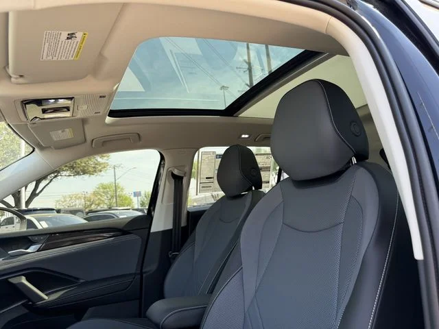 New 2026 Black Volkswagen 2.0T SE image 18