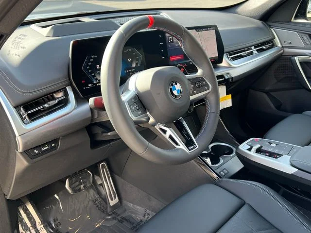 2026 BMW X1 M35i - Photo 17