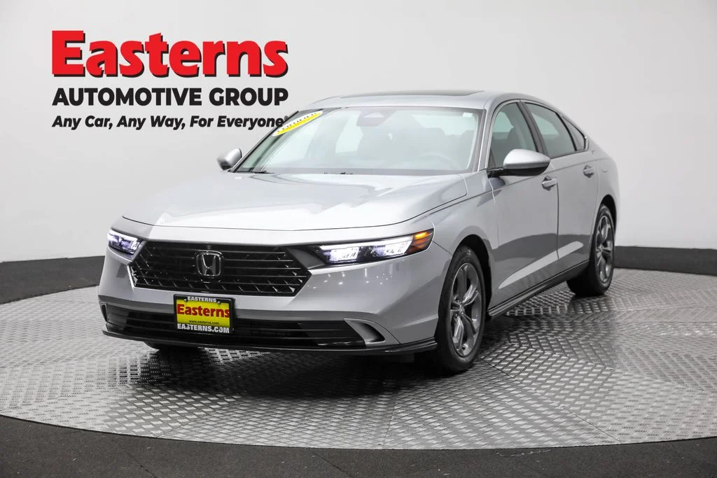 Used 2024 Gray Honda EX image 1