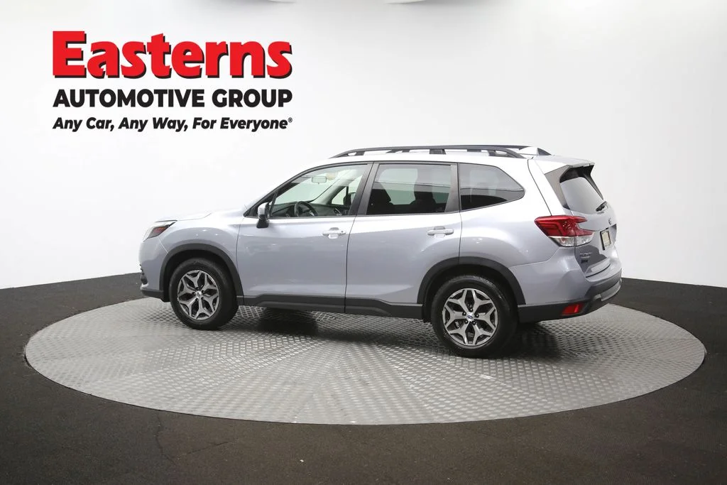 Used 2022 Silver Subaru Premium image 65