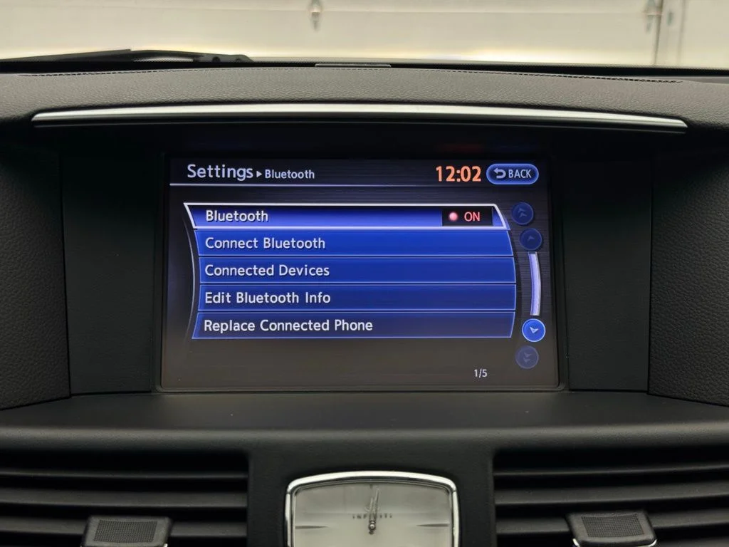 Used 2017 Hermosa Blue INFINITI 3.7X image 25