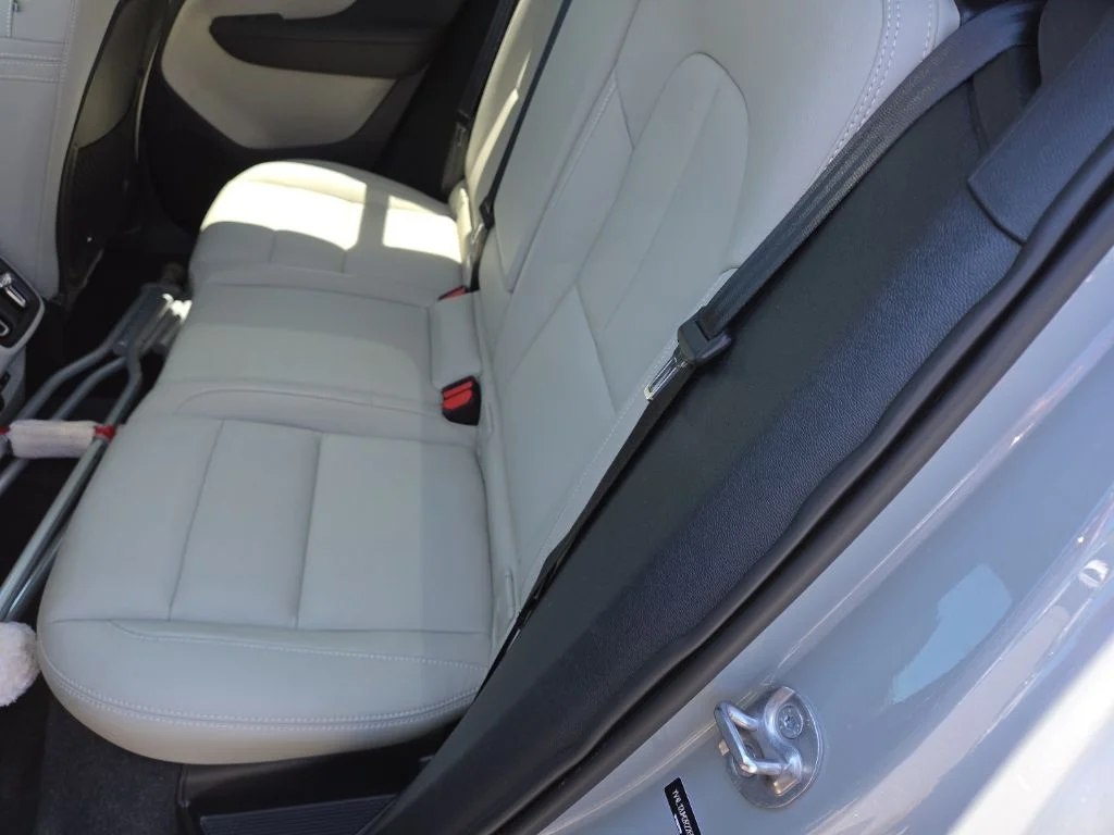 Used 2024 Gray Volvo Ultimate image 13