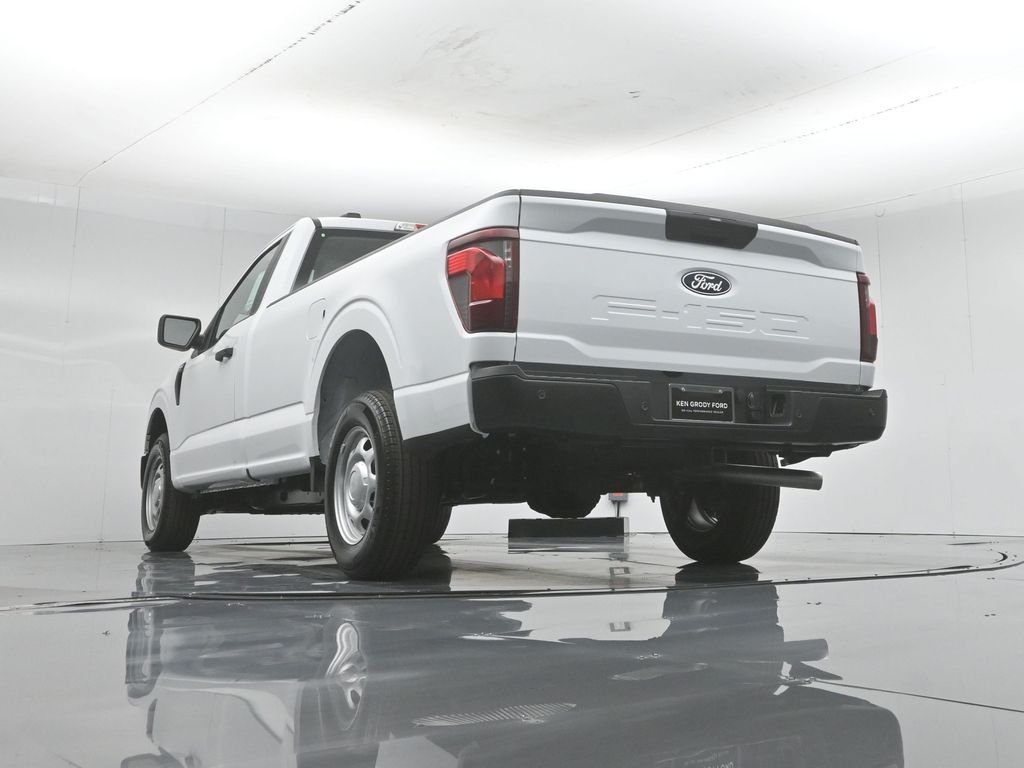 New 2026 Oxford White Ford XL image 40