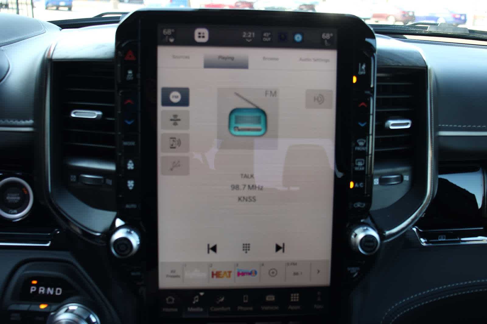 2025 RAM 1500 Limited - Photo 27