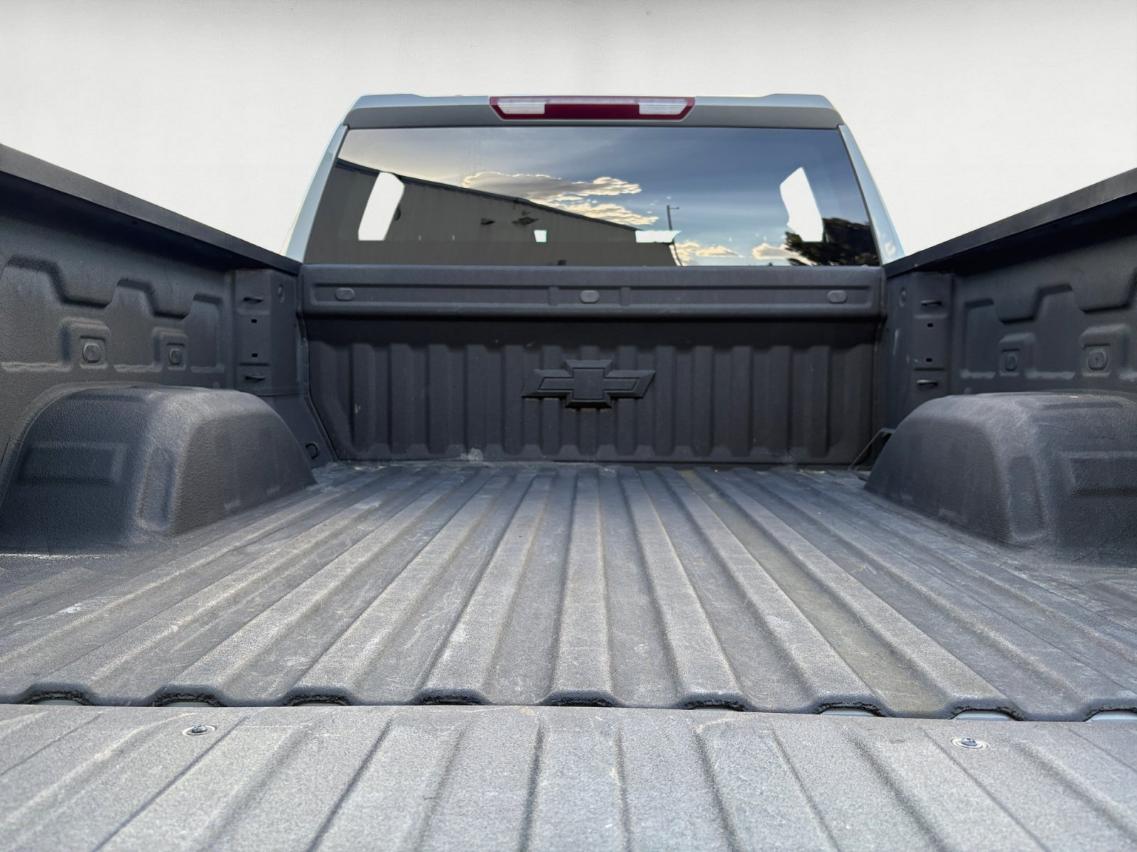 Used 2025 Gray Chevrolet RST image 19