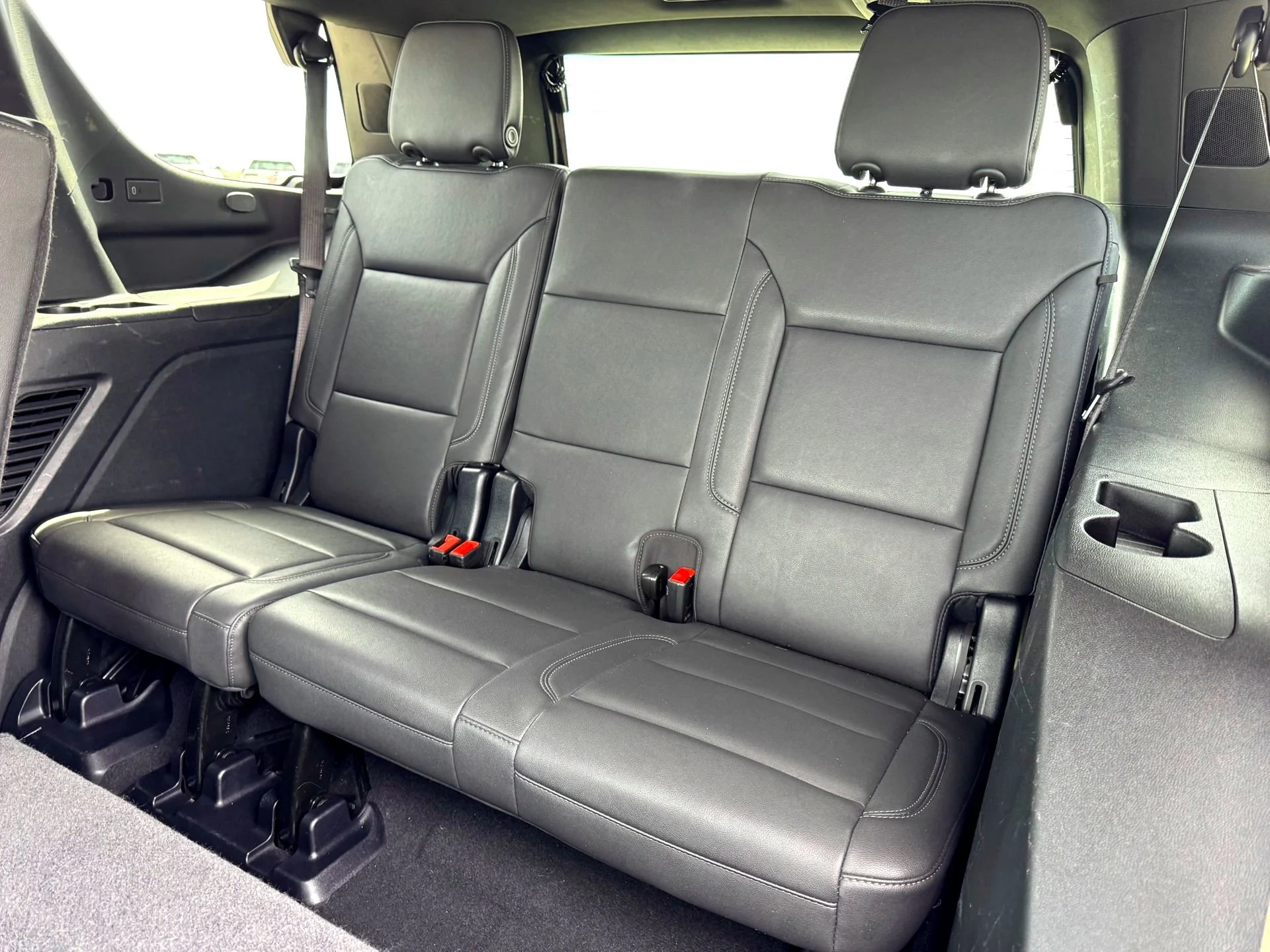 Used 2025 Black Chevrolet Z71 image 17