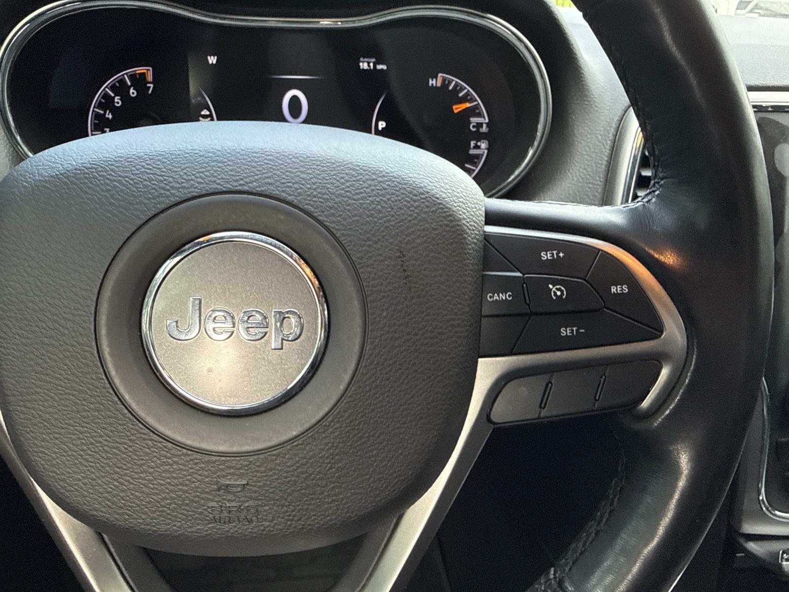 Used 2021 Bright White Clea Jeep Laredo E image 15
